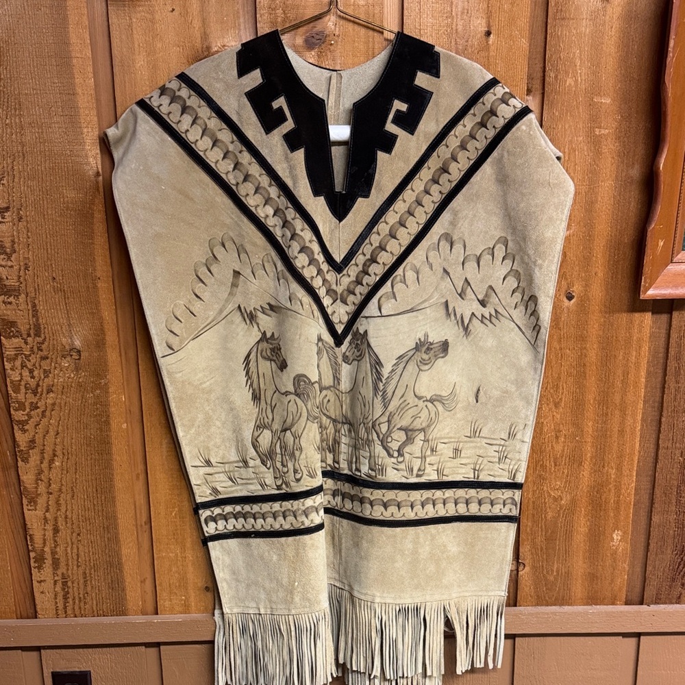 Vintage Gomez poncho Handcrafted Suede Fringe Poncho with Horse Motif
